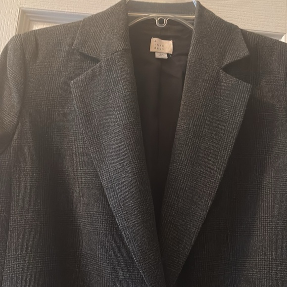 NWOT Trendy women’s oversized sport coat XS black plaid - Picture 5 of 6